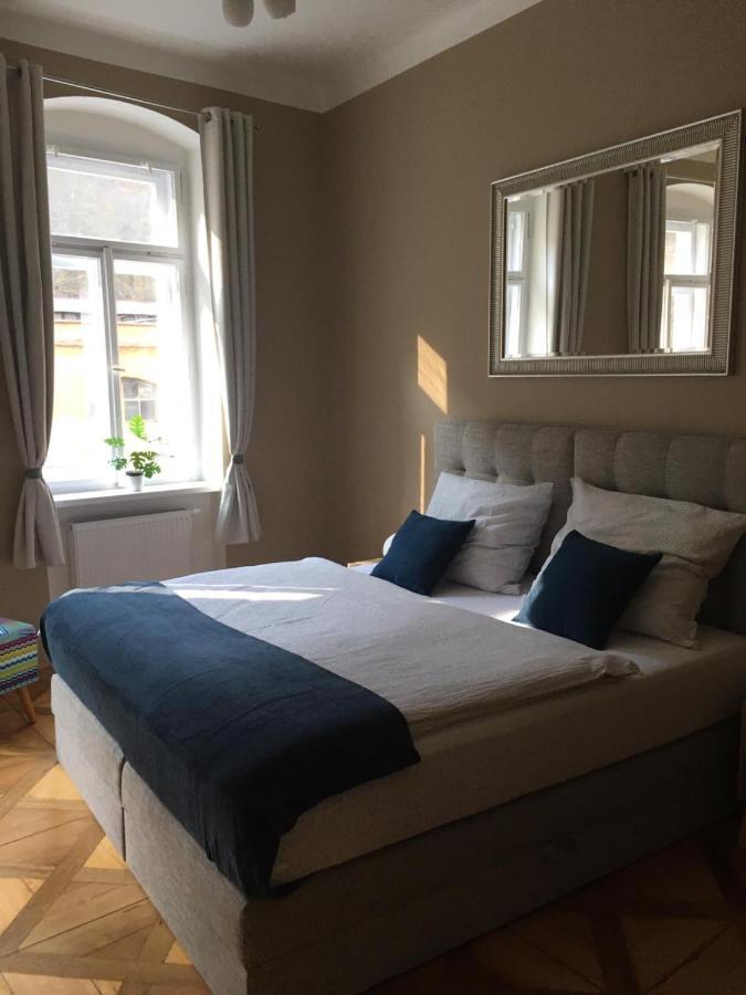 Apartment Vertigo Карловы Вары Экстерьер фото